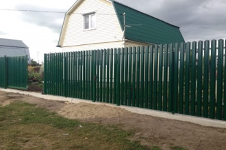 Забор из евроштакетника на ленточном фундаменте 70 метров фото в Балашихе